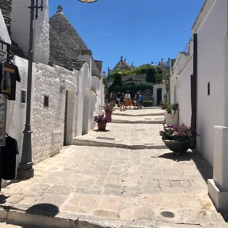 I Trulli Della Masseria * Maruggio